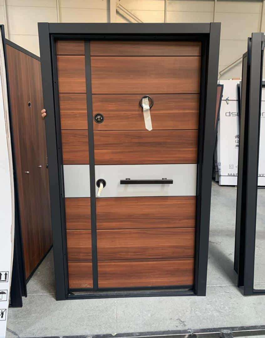 Luxury door 