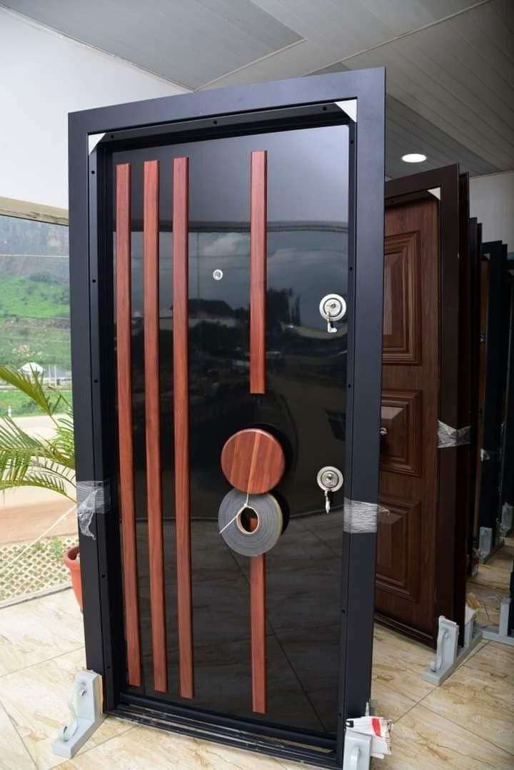 Luxury door 